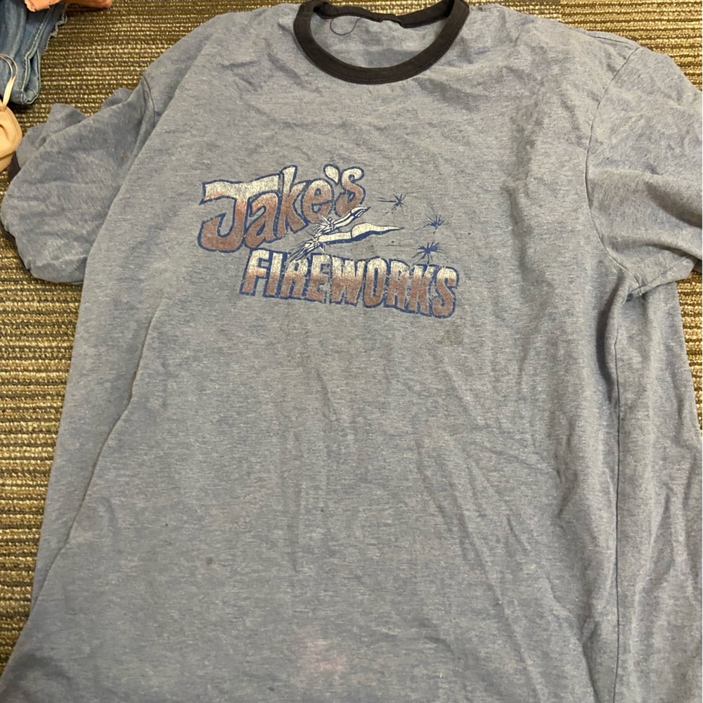 T shirt